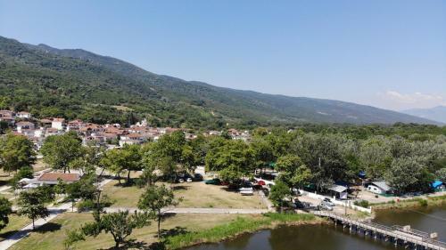 Efstathiou Mihail Studios And Apartments