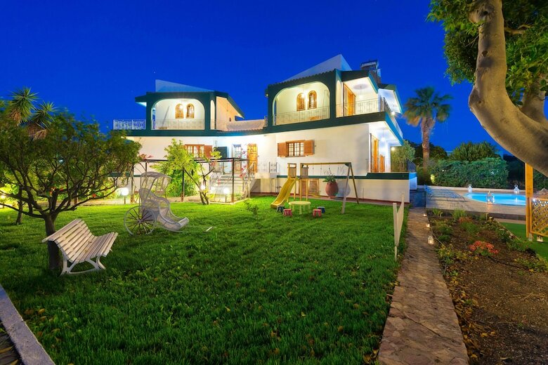 Villas Marianna
