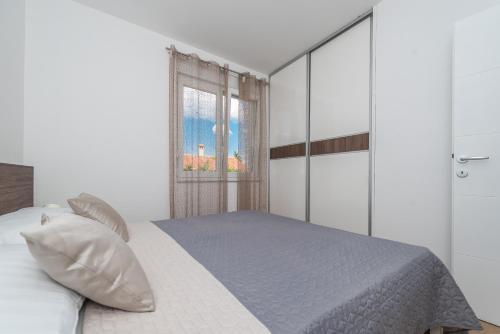 Apartamento Andy 2 Modern & Centrally Ap With A Pool