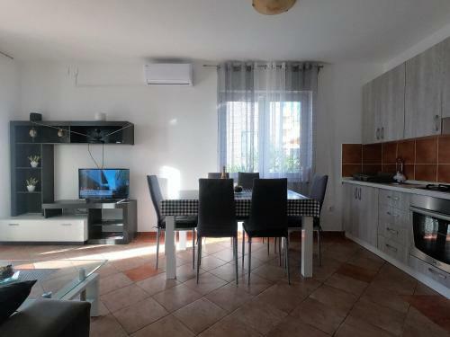 Apartments Gala Novalja