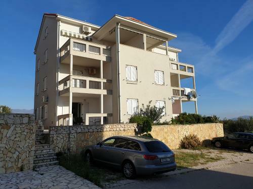 Apartments Gala Novalja