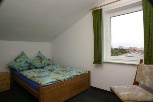 Apartments By The Sea Mandre, Pag - 4098