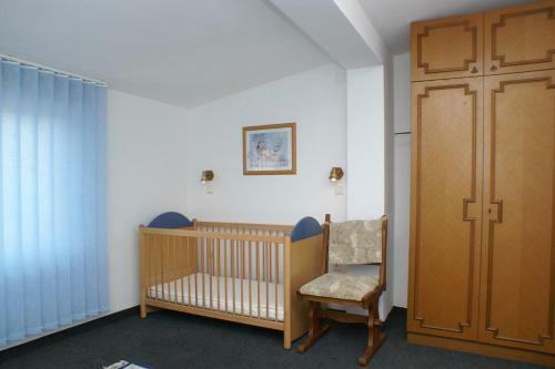 Apartments By The Sea Mandre, Pag - 4098