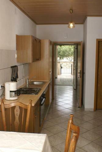 Apartments By The Sea Mandre, Pag - 4098
