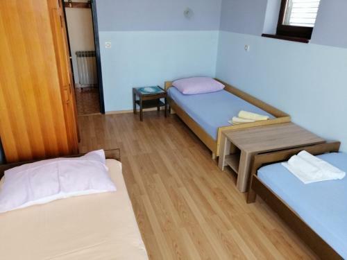 Cozy Apartment Branka With Nice Garden