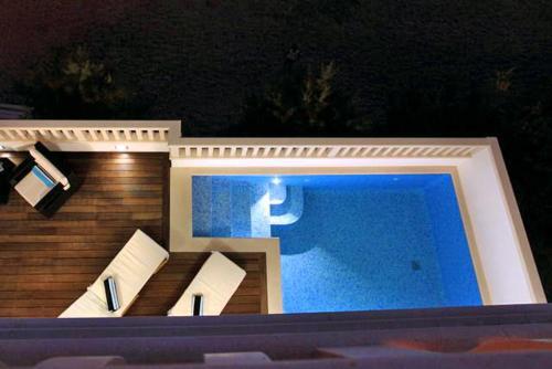 Dicmo Villa Sleeps 10 Pool Wifi