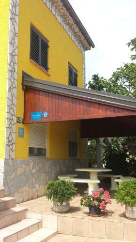 Apartments Lucija