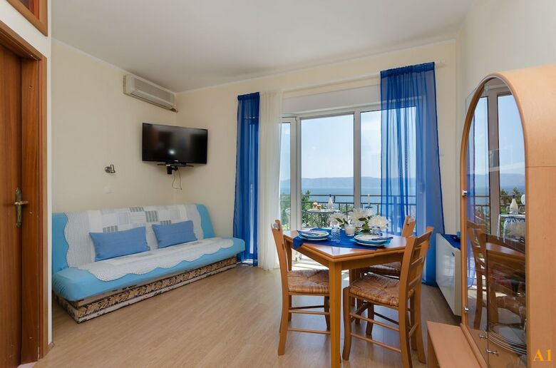 Hostal Apartments And Room Drazen