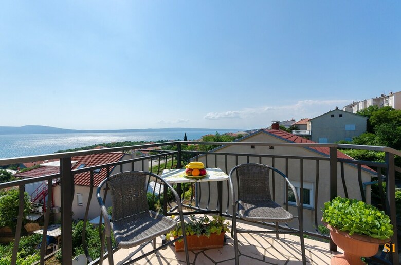 Hostal Apartments And Room Drazen