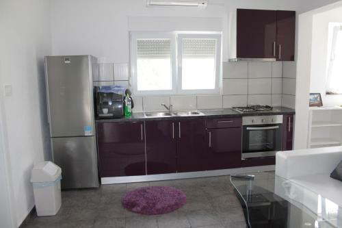 Apartments Sura?