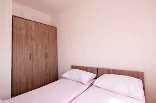 Summer Vibes Apartments