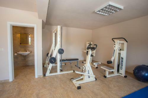 Looking For A Beautiful View And Privacy - Villa Mirna