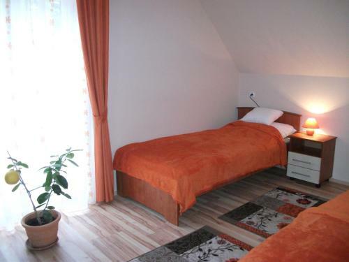 Hostal J�bor Vend�gh�z