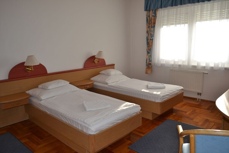 Apartamento Leier Business Hotel