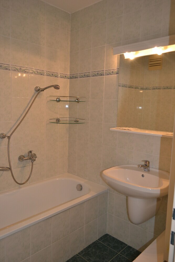 Apartamento Leier Business Hotel