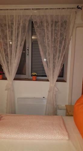 Aranypart V�zparti Apartman