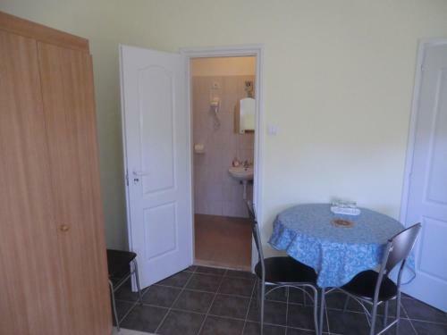 Hostal Gy�rgy Vend�gh�z