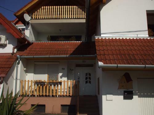 Apartamento Hepph�z