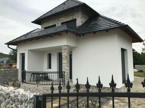 Hostal Gy?ri Vend�gh�z