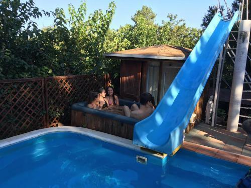 Bed & Breakfast K�ptalan Panzi�