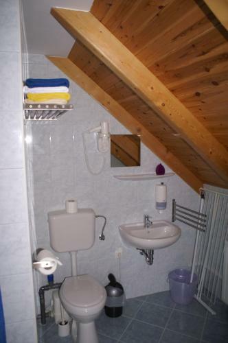 Hostal �regt�lgy Panzio