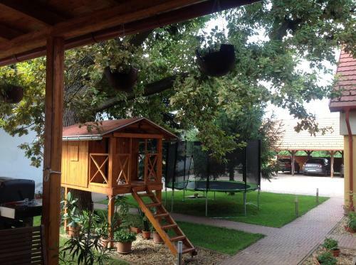 Hostal �regt�lgy Panzio