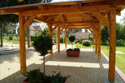 Hostal Artemisz Gasztro