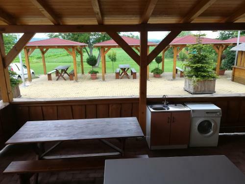 Hostal Artemisz Gasztro