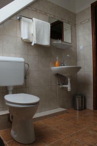 Hostal Paulay Borh�z �s Vend�gh�z