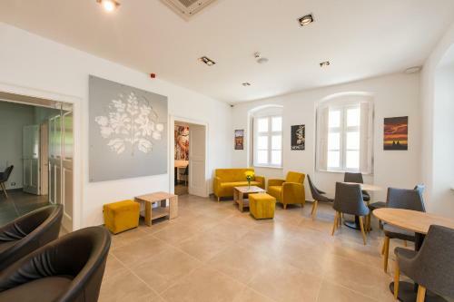 Pilvax Hotel Superior Kalocsa