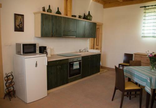 Hostal �denkert Vend�gh�z