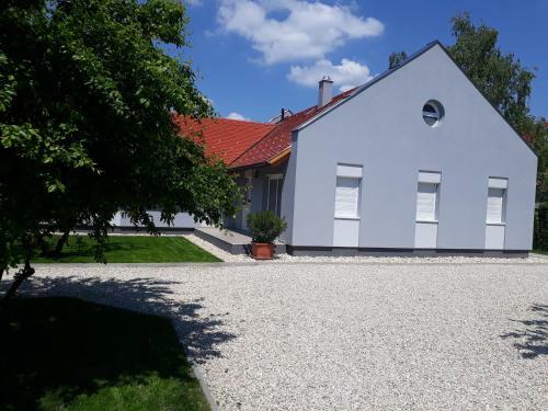 Apartamento Mint Otthon Vend�gh�z