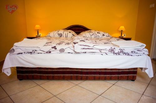 Bed & Breakfast C�vis Sz�ll�shely