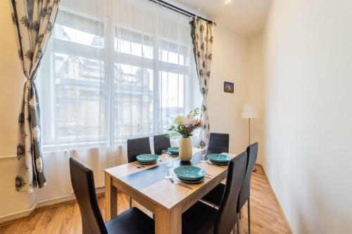 Real Apartments Anker
