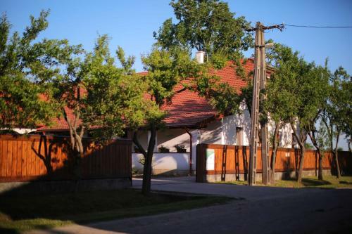 Hostal Csaronda Vendegh�z