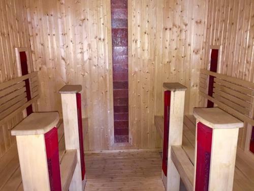 Hostal Ak�cliget Gy�gy-�s Strandf�rd?
