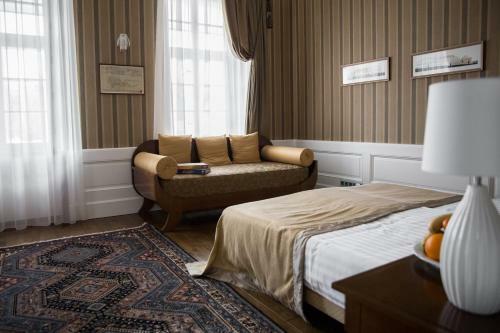 Hotel Erzs�bet Paks