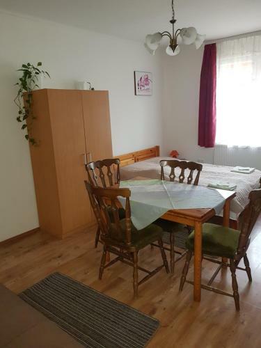 Hostal Bor�ka Vend�gh�z