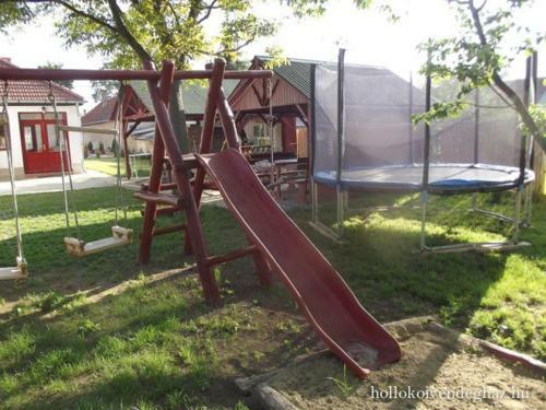 Hostal Holl�k?i Vend�gh�z