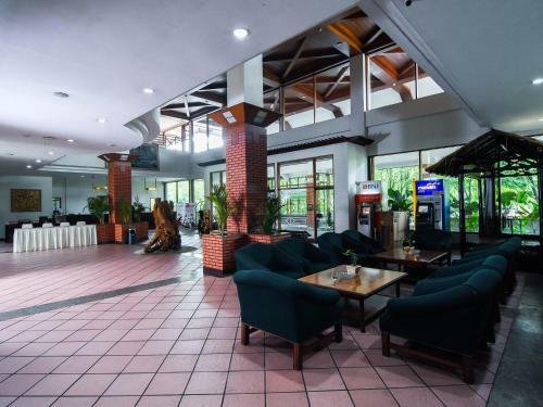 Hotel Bandung Giri Gahana Golf & Resort