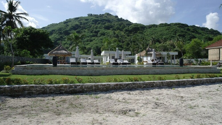 Hotel The Suites Lombok