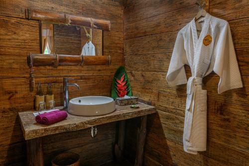 Sang Giri - Mountain Glamping Camp
