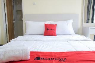 Hostal Reddoorz @ Genteng Surabaya