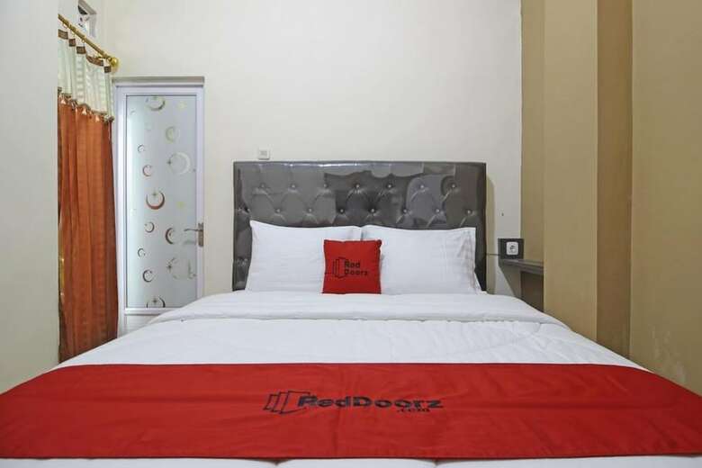 Hostal Reddoorz @ Palagan 3
