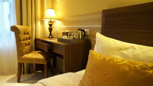 Sapphire Sky Hotel & Conference