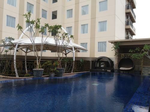 Sapphire Sky Hotel & Conference