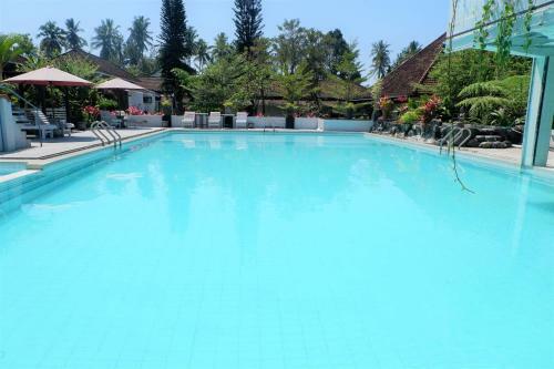 Minak Jinggo Hotel