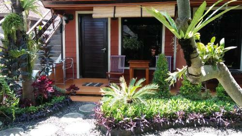 Hostal The Arya Guest House