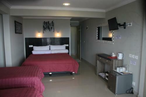 Hotel Silver Fern Beach Retreat
