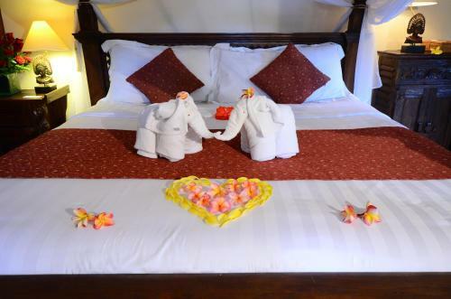 Tirta Ayu Hotel And Restaurant